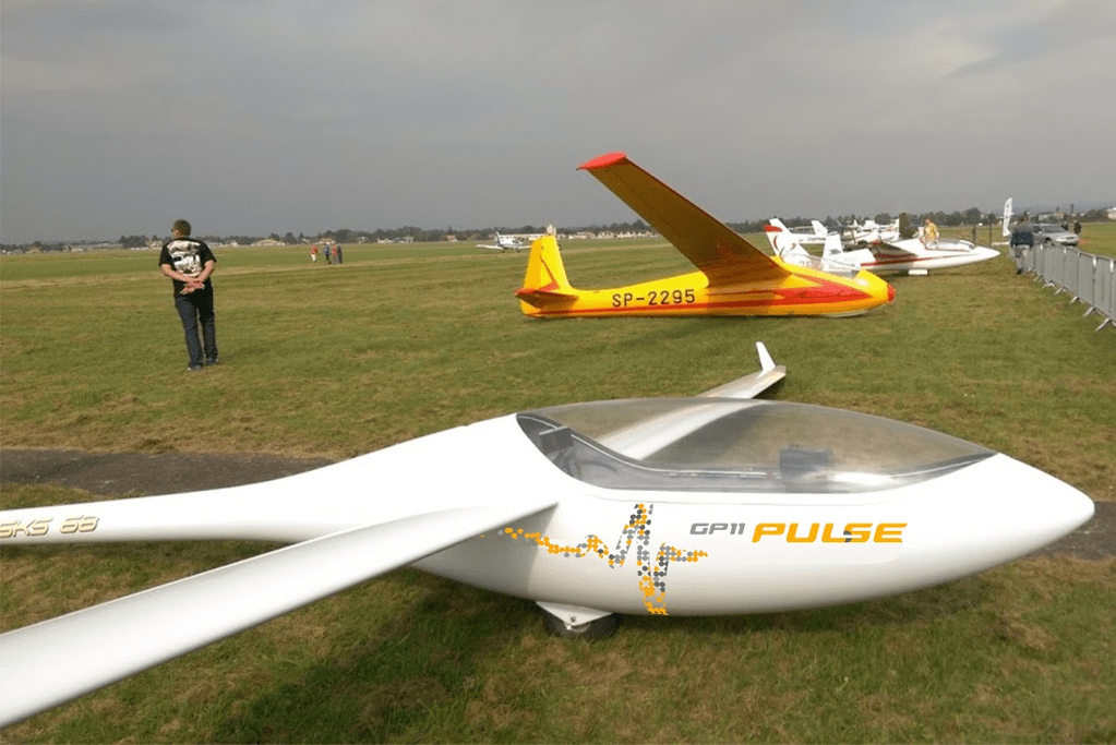 GP GLIDERS cooperation with MGM COMPRO